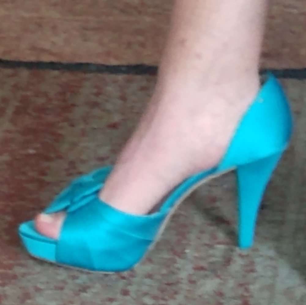 Tiffany blue heels